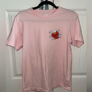 Uniqlo x KAWS “Elmo Tee”